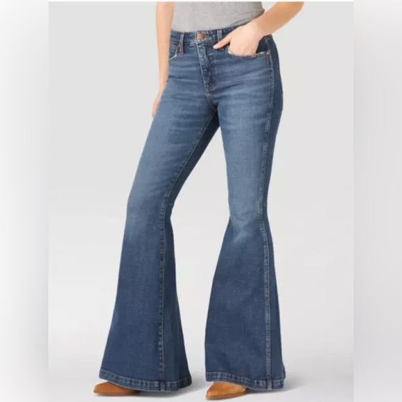 New Women's Wrangler Retro Bailey High Rise Trumpet Flare Jean Paige 29 x 32 - Picture 1 of 5